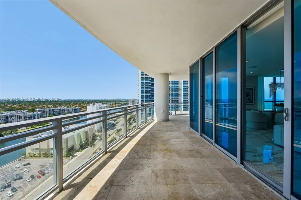 3535 S Ocean Dr #2106 Hollywood, FL 33019