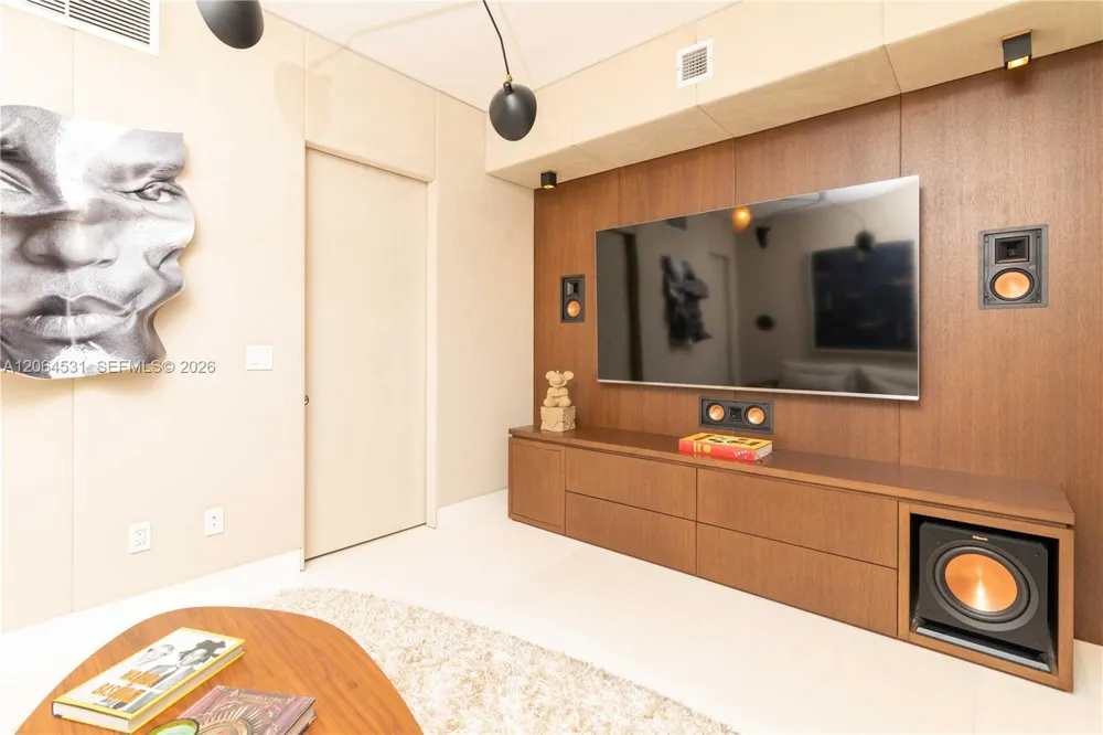 10201 E Collins Ave #1002 Bal Harbour, FL 33154