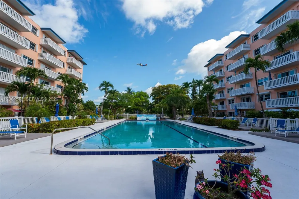2601 S Roosevelt Blvd #103C Key West, FL 33040