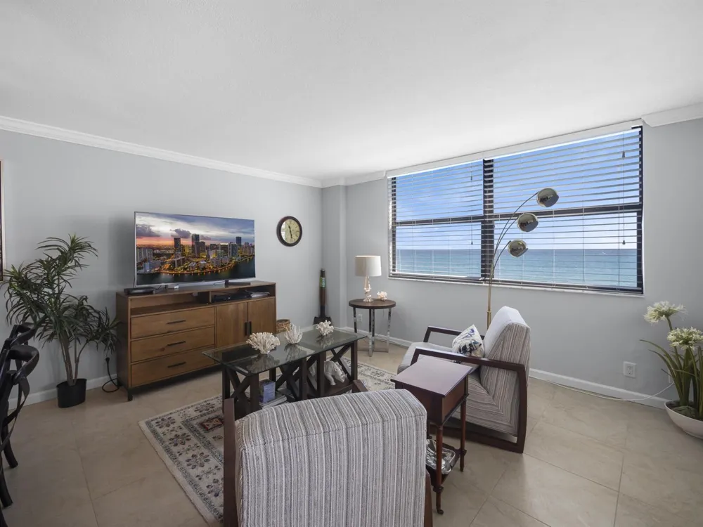 5420 Ocean Drive #502 Riviera Beach, FL 33404