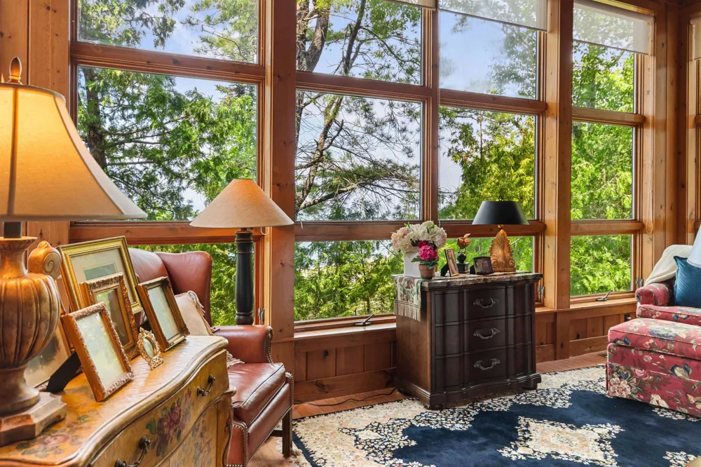 13515 Cathead West Leelanau Township, MI 49670