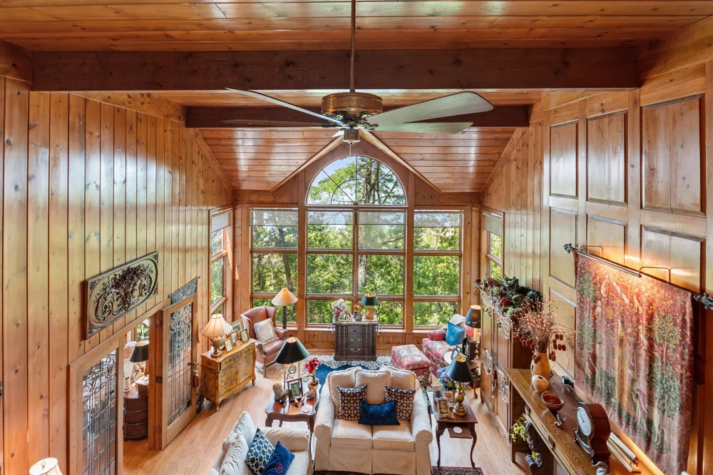 13515 Cathead West Leelanau Township, MI 49670