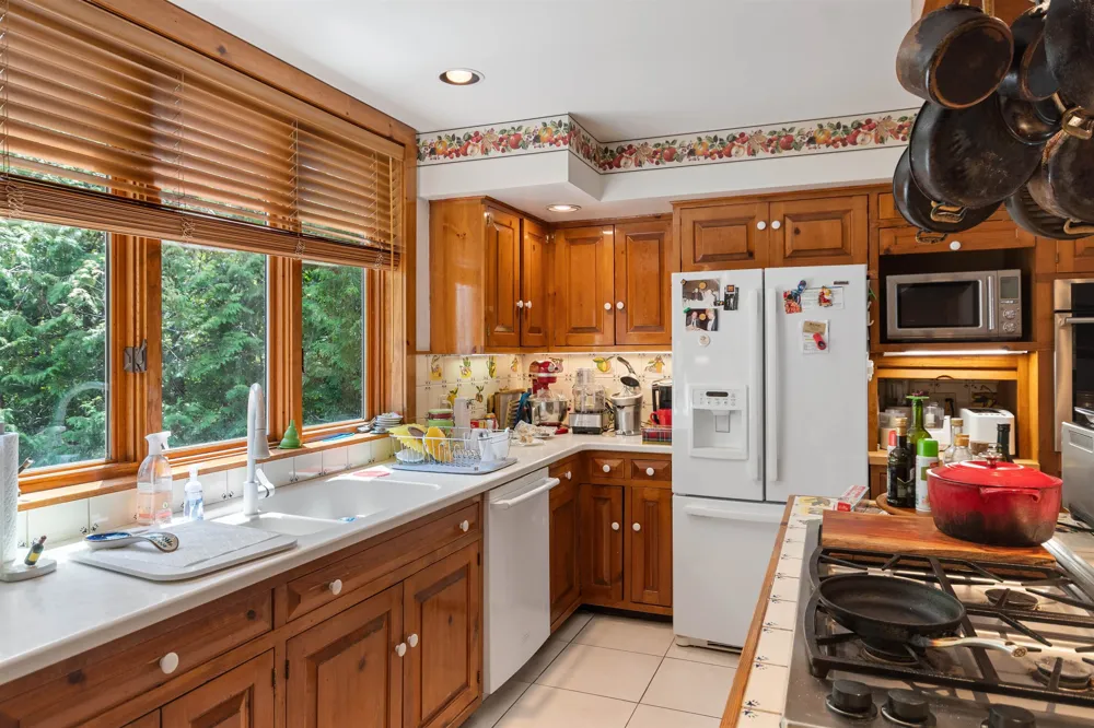 13515 Cathead West Leelanau Township, MI 49670