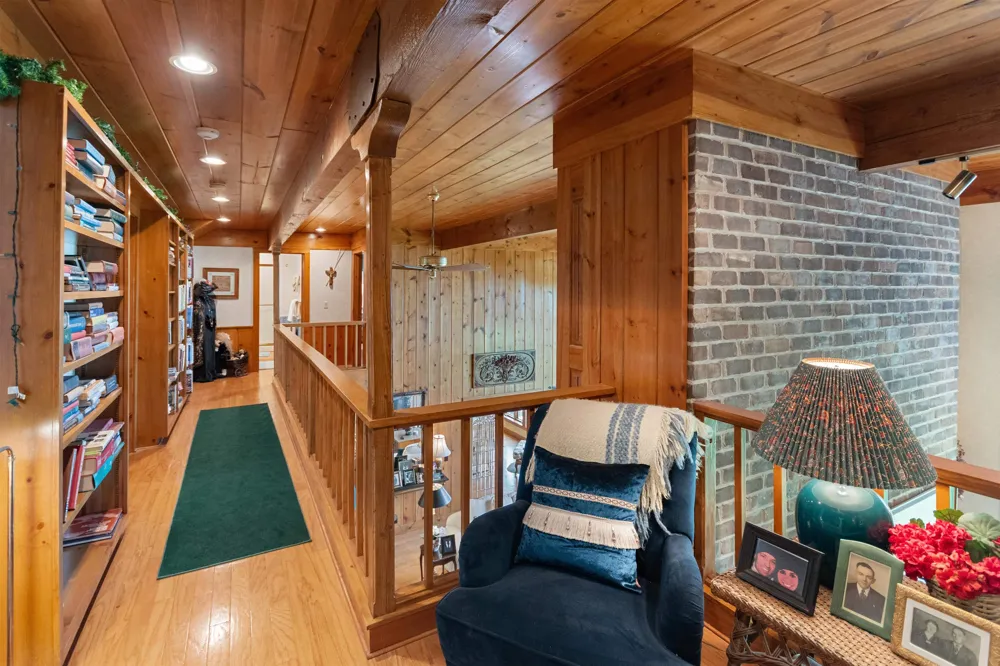 13515 Cathead West Leelanau Township, MI 49670