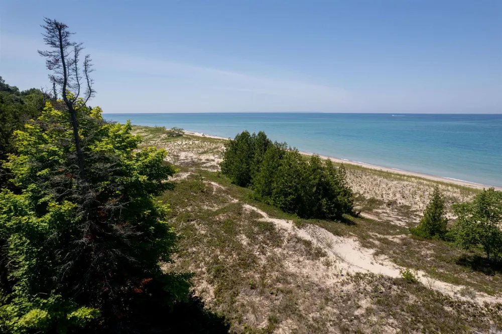 13515 Cathead West Leelanau Township, MI 49670