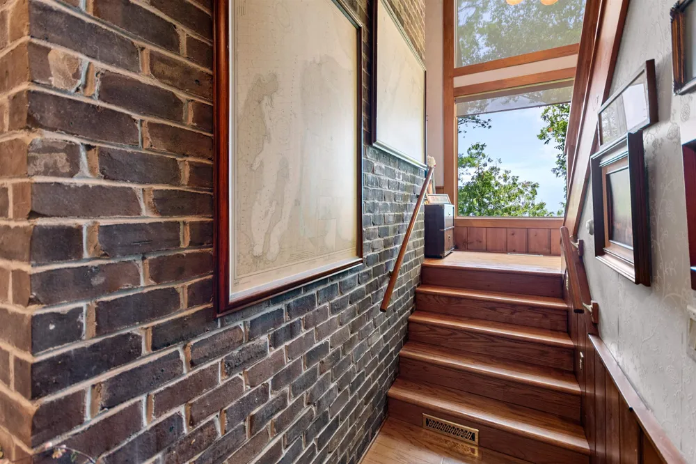 13515 Cathead West Leelanau Township, MI 49670