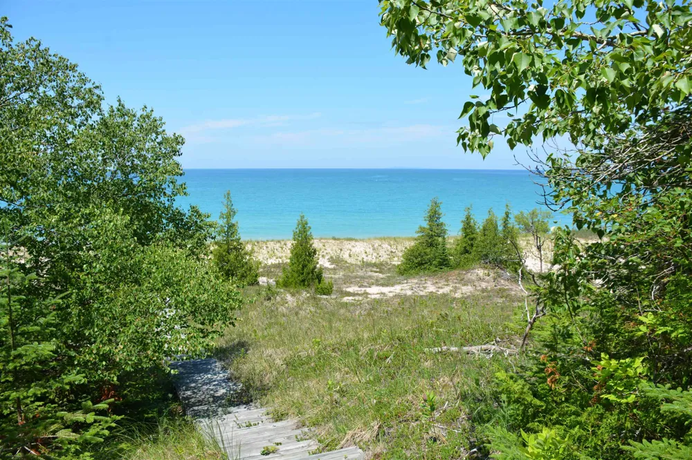 13515 Cathead West Leelanau Township, MI 49670