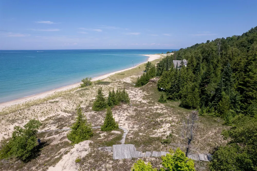 13515 Cathead West Leelanau Township, MI 49670