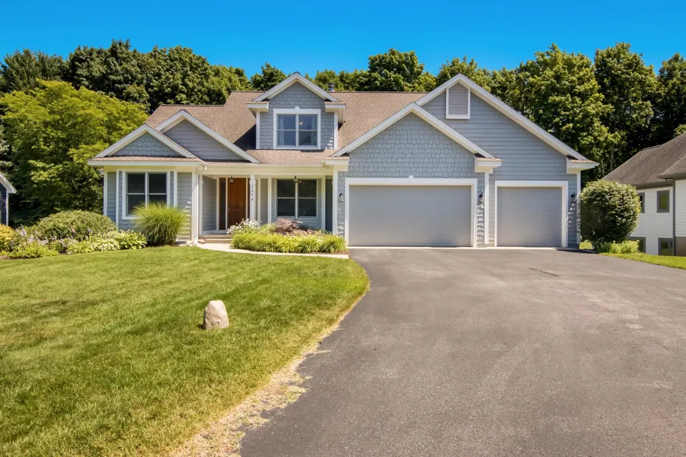 3494 Country Club Drive Garfield Charter Township, MI 49684