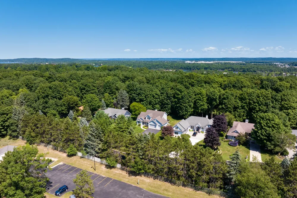 3494 Country Club Drive Garfield Charter Township, MI 49684
