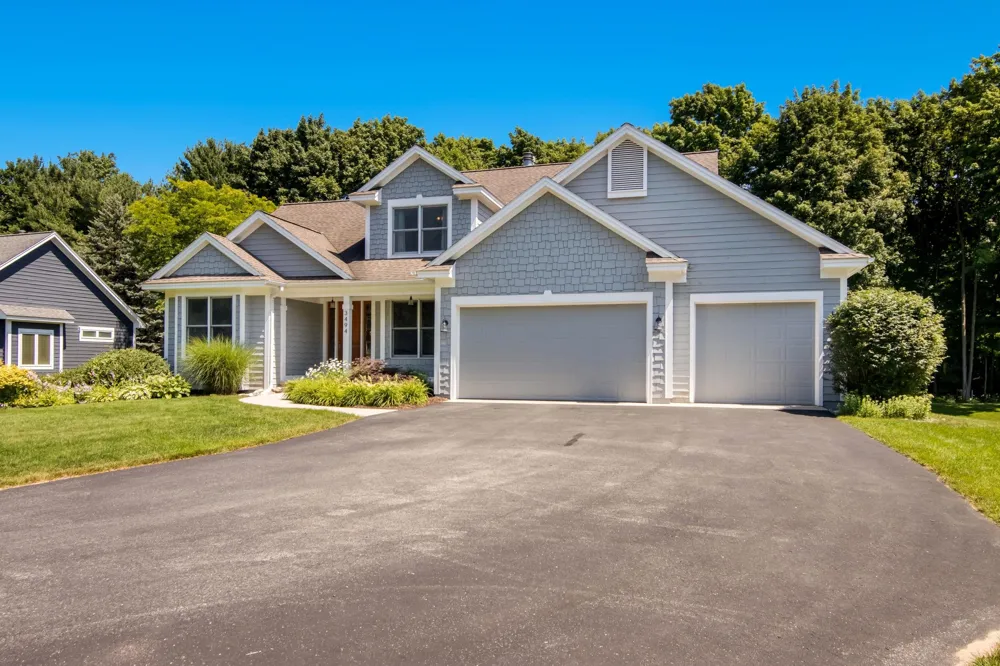 3494 Country Club Drive Garfield Charter Township, MI 49684