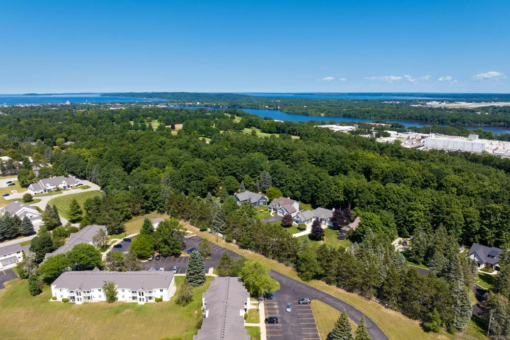 3494 Country Club Drive Garfield Charter Township, MI 49684