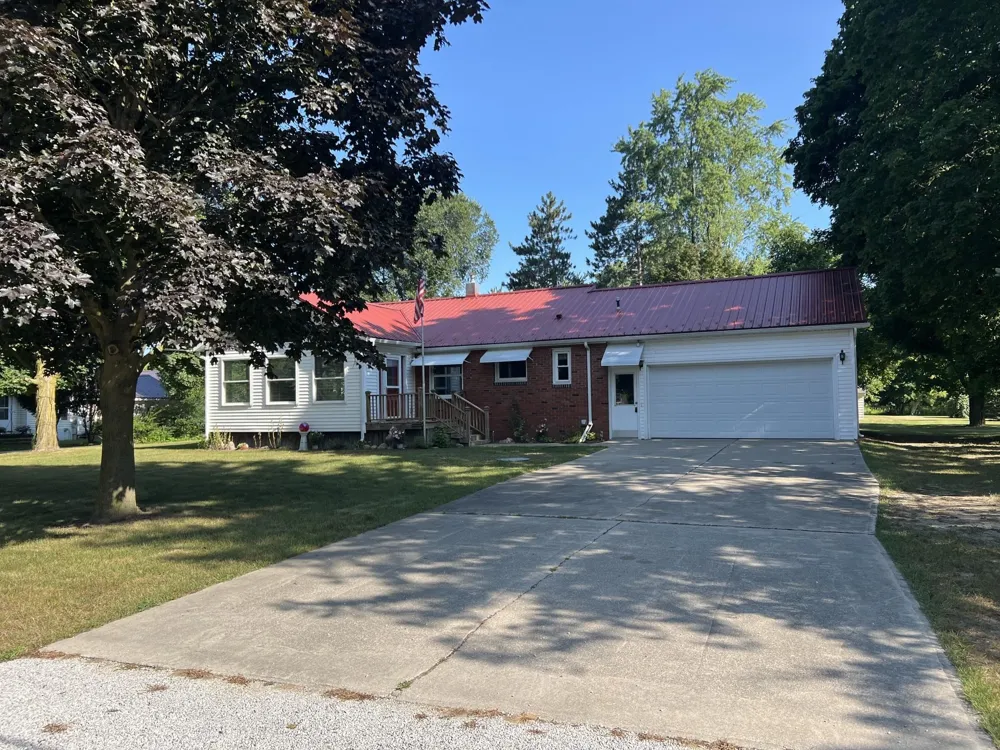 4782 W Lincoln Road Pine River Township, MI 48801