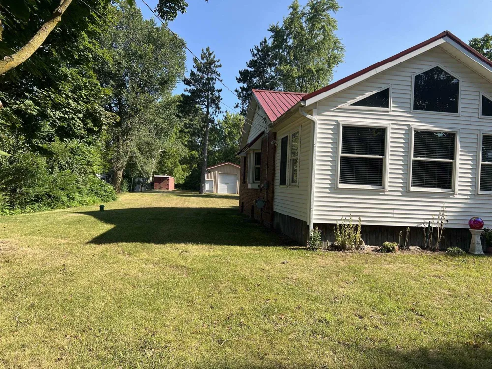 4782 W Lincoln Road Pine River Township, MI 48801