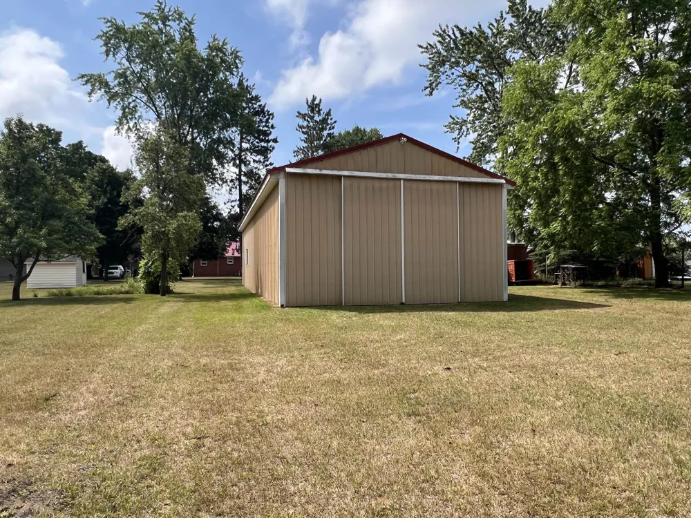 4782 W Lincoln Road Pine River Township, MI 48801