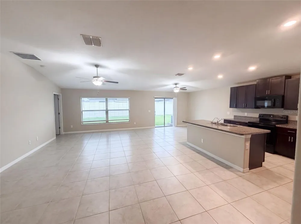 39693 HARVEST CREEK LANE Zephyrhills, FL 33540