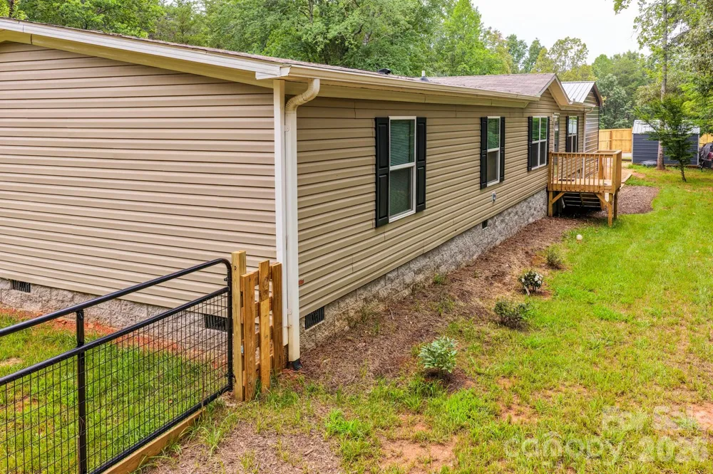 1496 Rock Spring Road Mill Spring, NC 28756