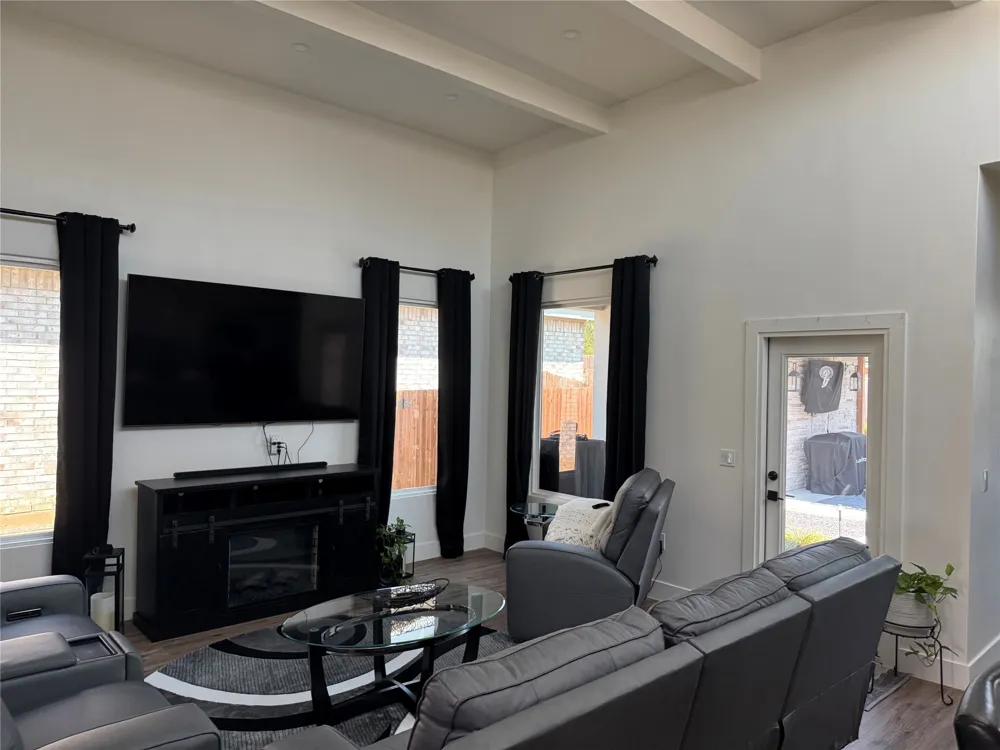 1453 Eagle Nest Drive Pelican Bay, TX 76020