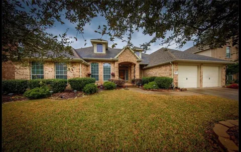 414 Willow Pointe Drive