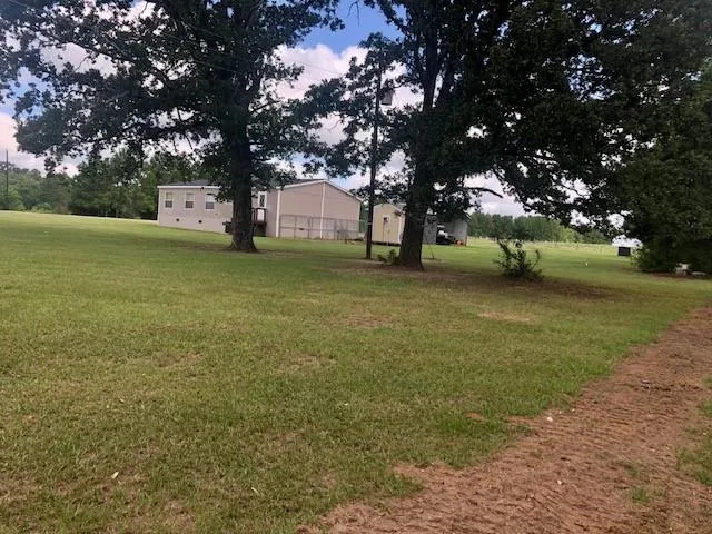 10932 Blackland Road Willis, TX 77318
