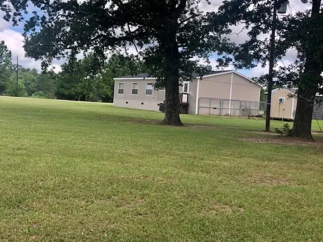10932 Blackland Road Willis, TX 77318