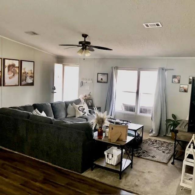 10932 Blackland Road Willis, TX 77318