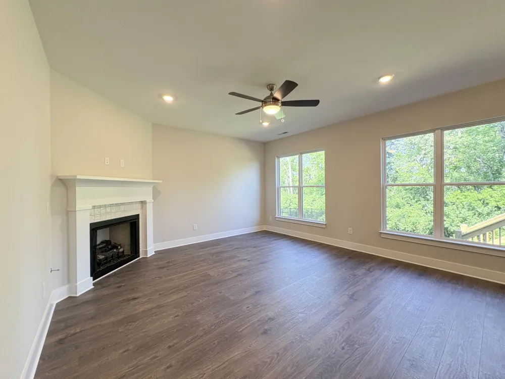 228 Hudson Dr Gallatin, TN 37066
