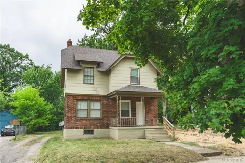 207 Oliver Street