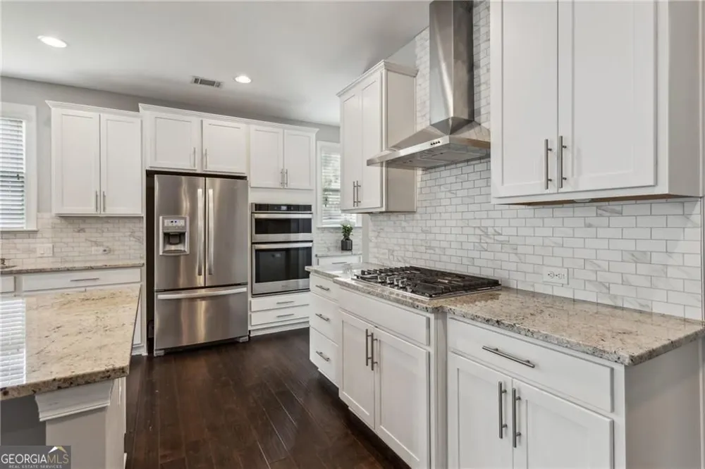 2040 Secretariat Gait WAY Suwanee, GA 30024
