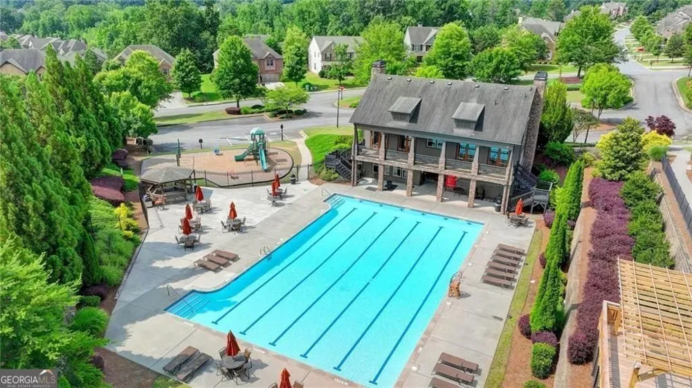 2040 Secretariat Gait WAY Suwanee, GA 30024