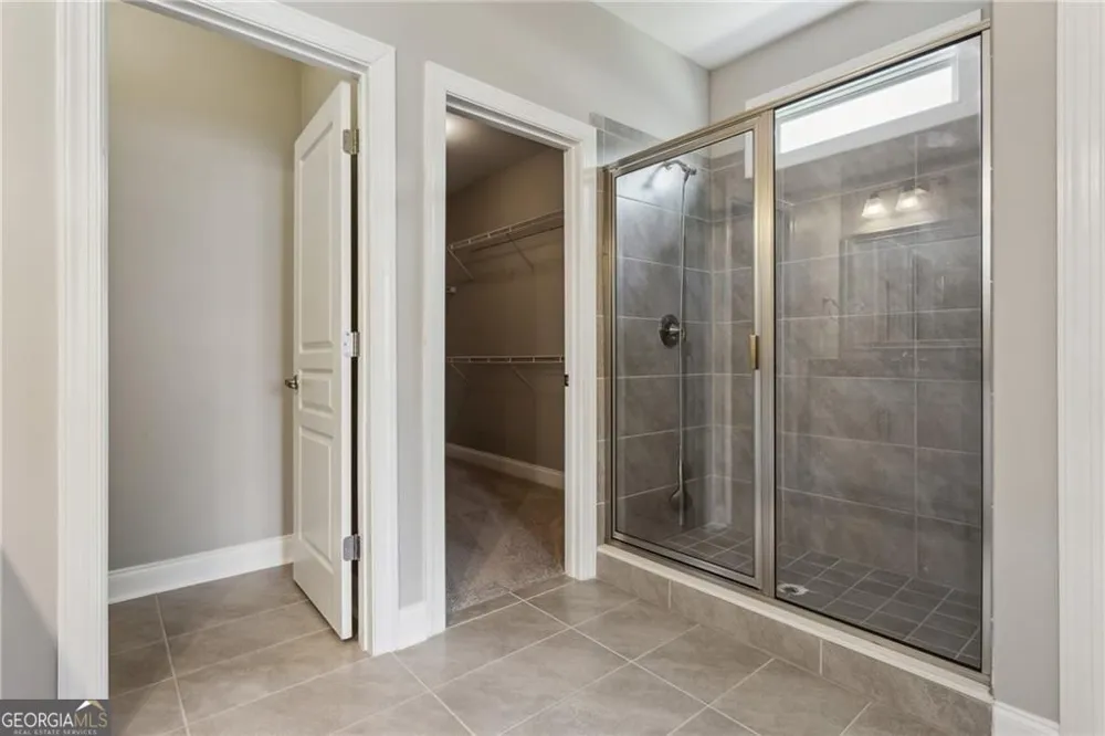 2040 Secretariat Gait WAY Suwanee, GA 30024