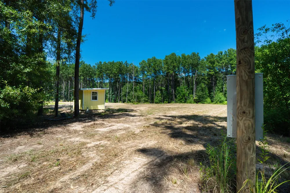 801 Pelican Road Shepherd, TX 77371