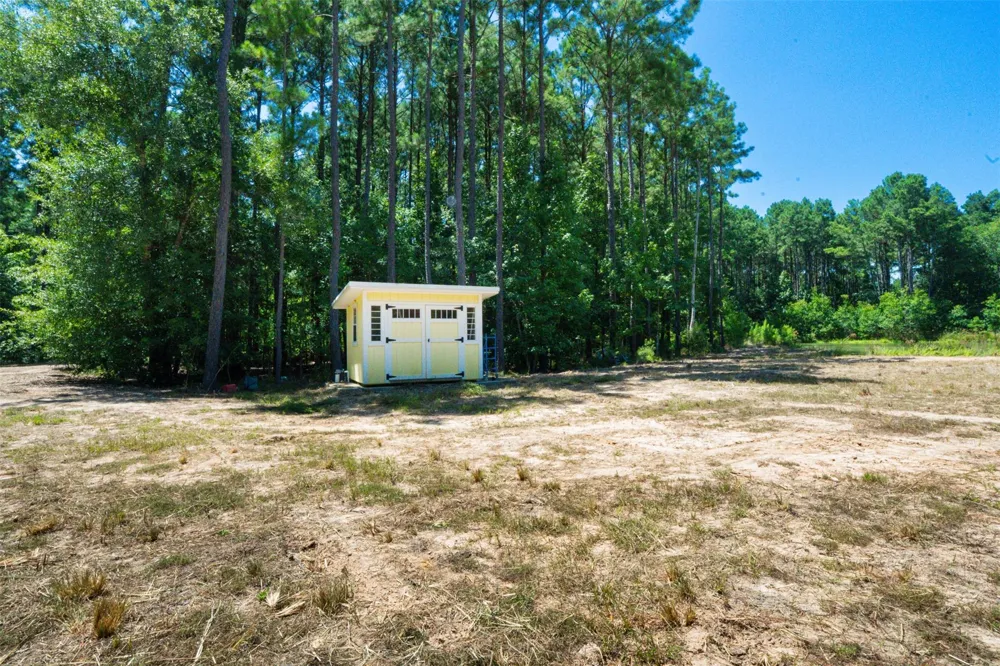 801 Pelican Road Shepherd, TX 77371