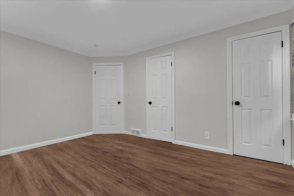 17217 Plainview Avenue Detroit, MI 48219