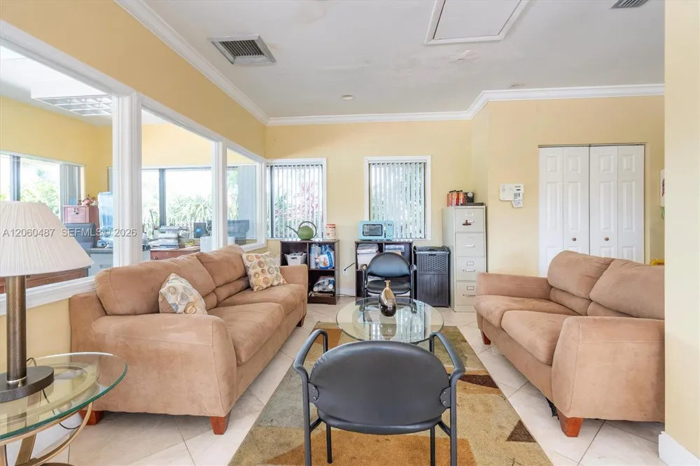 839 Blue Ridge Cir #839 West Palm Beach, FL 33409