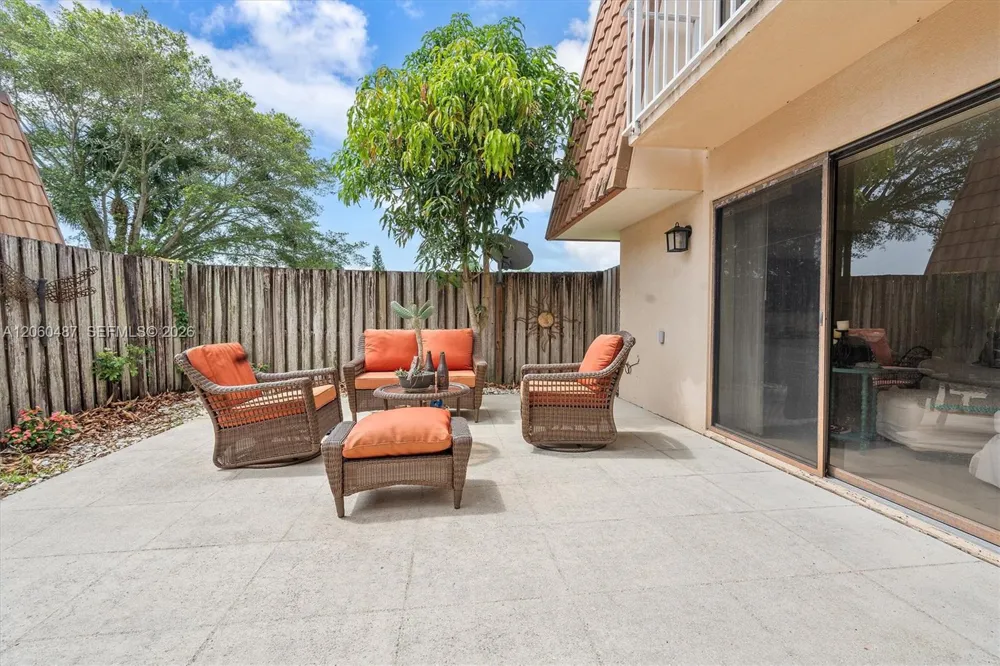 839 Blue Ridge Cir #839 West Palm Beach, FL 33409