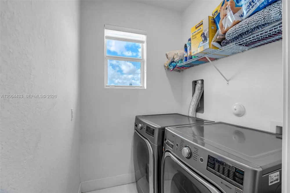 19815 SW 132nd Ct Miami, FL 33177