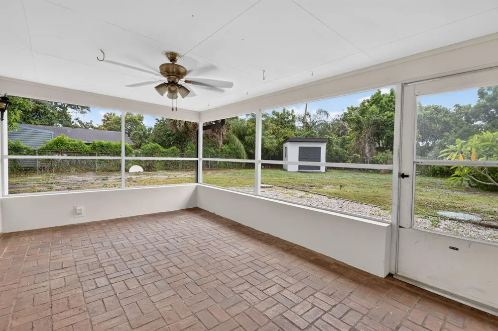 820 SE 13th Street Stuart, FL 34994