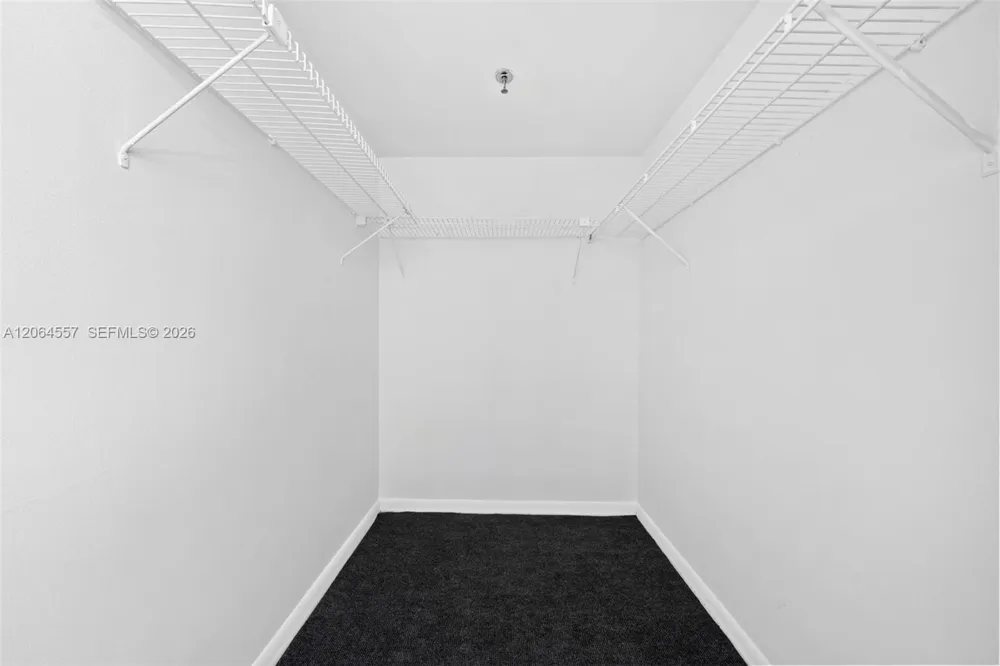 17500 Bay Rd #S508 Sunny Isles Beach, FL 33160