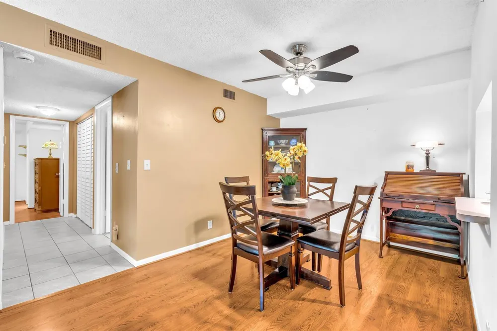 405 Laurel Drive #206 Margate, FL 33063
