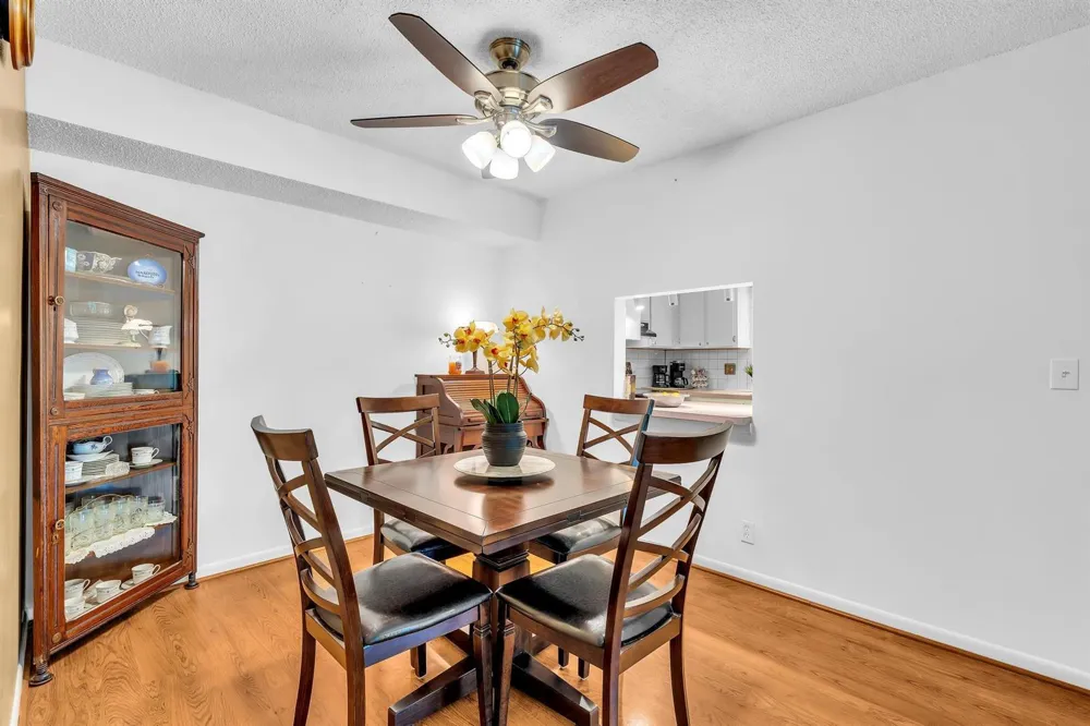 405 Laurel Drive #206 Margate, FL 33063