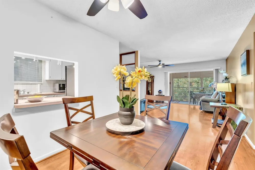 405 Laurel Drive #206 Margate, FL 33063