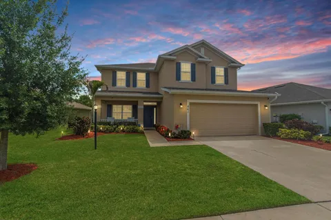 861 NE WHISTLING DUCK WAY