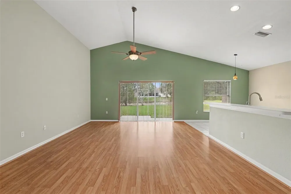 9407 CYPRESS HARBOR DRIVE Gibsonton, FL 33534