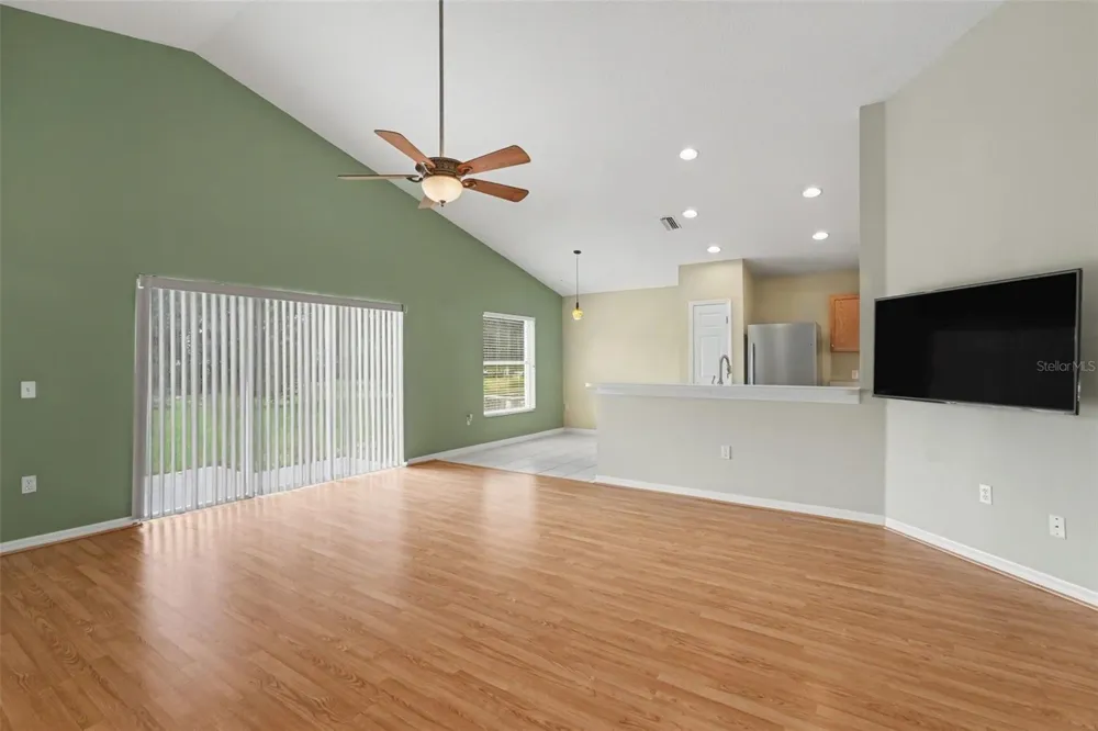 9407 CYPRESS HARBOR DRIVE Gibsonton, FL 33534