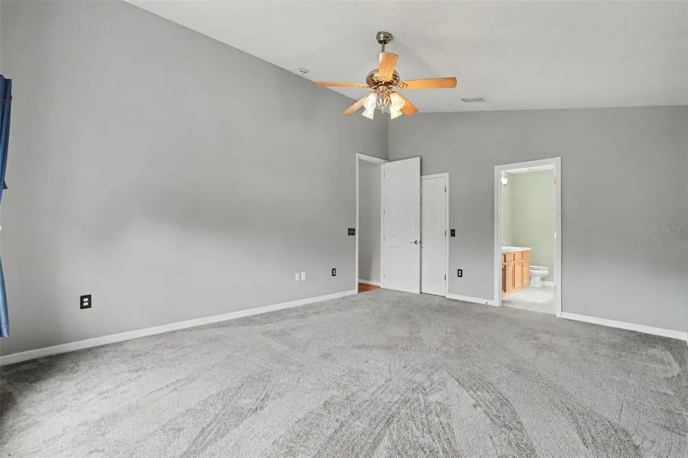 9407 CYPRESS HARBOR DRIVE Gibsonton, FL 33534