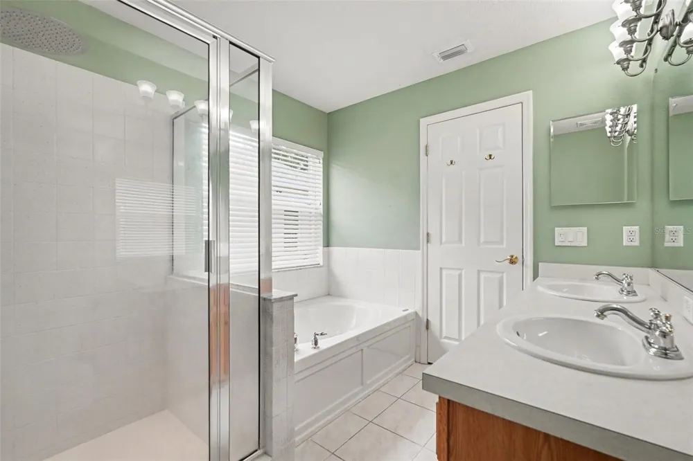9407 CYPRESS HARBOR DRIVE Gibsonton, FL 33534