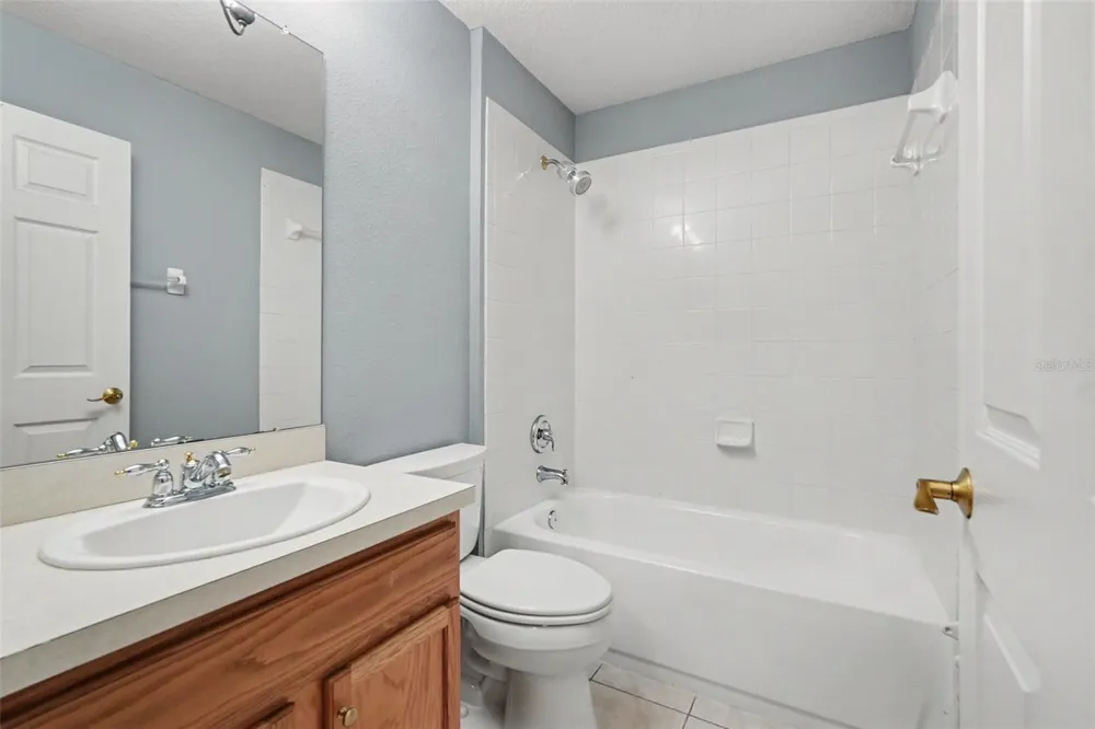 9407 CYPRESS HARBOR DRIVE Gibsonton, FL 33534