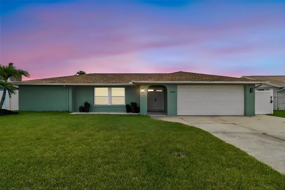 1166 CHANCELLOR DRIVE Holiday, FL 34690