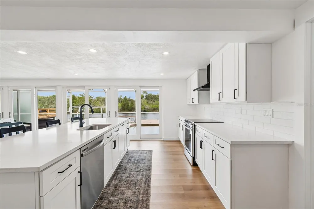 1166 CHANCELLOR DRIVE Holiday, FL 34690
